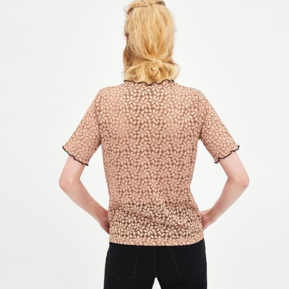 LACE T-SHIRT WITH PIPING ZARA - Picture 3 of 4